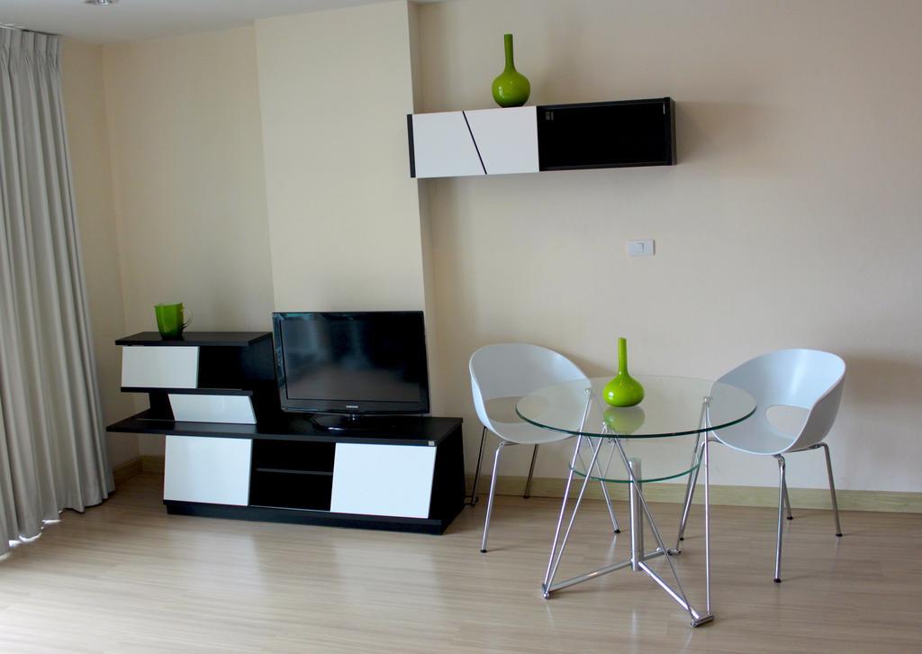 The Ocean Pearl Apartment Pattaya Bilik gambar